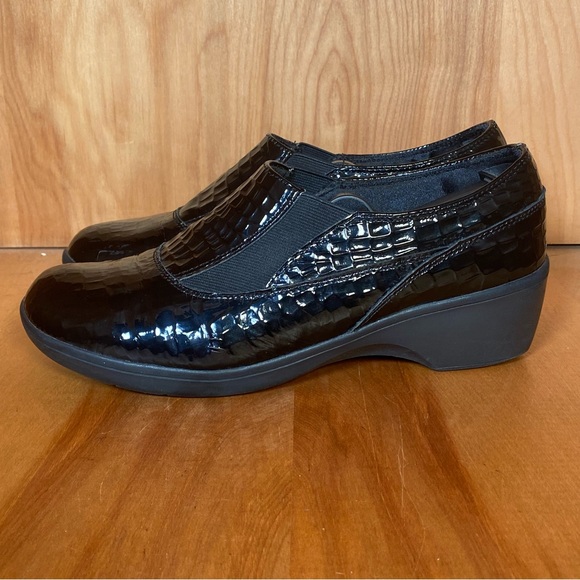 Womens 9 Skechers Flexibles Divider Slip On Clogs Black SEF0524 - Picture 3 of 8